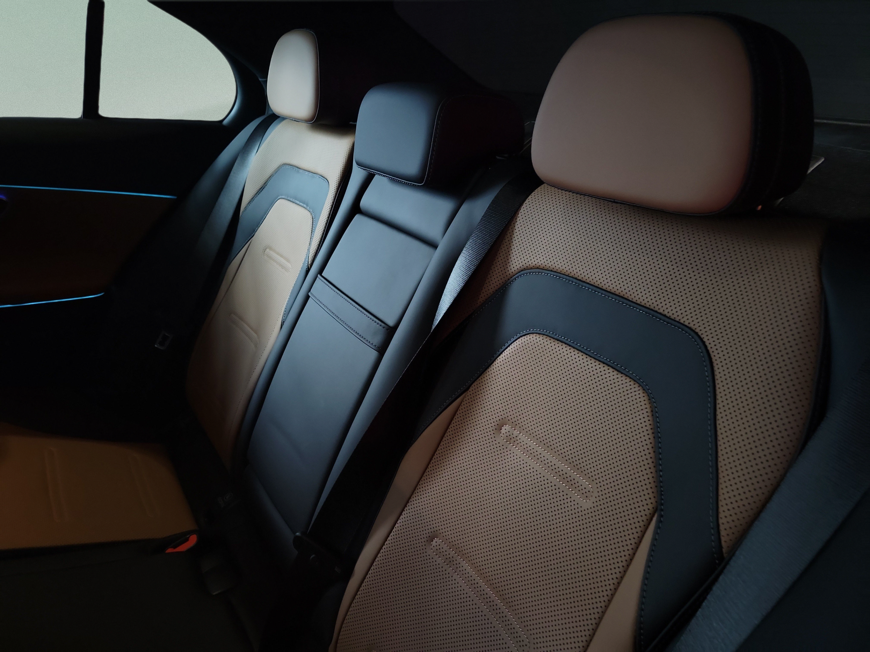 New 2027 Mercedes-Benz E 53 AMG e 4MATIC Sedan image 9