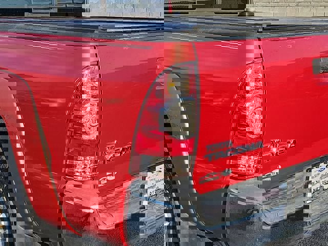 Used 2013 Toyota Tacoma PreRunner image 33