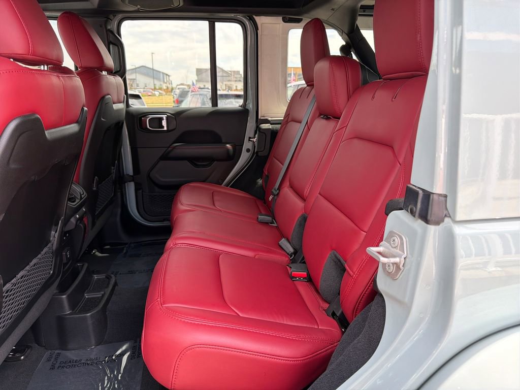 Used 2024 Jeep Wrangler Unlimited Rubicon 392 image 25