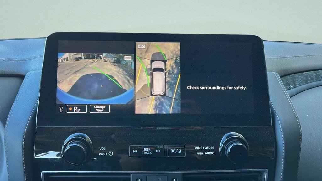 Used 2024 Nissan Armada Platinum w/ Cargo Package image 26