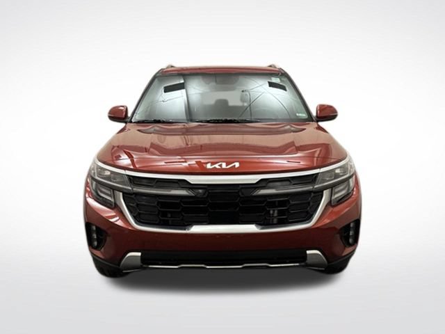 Certified 2024 Kia Seltos SX AWD/4WD image 2
