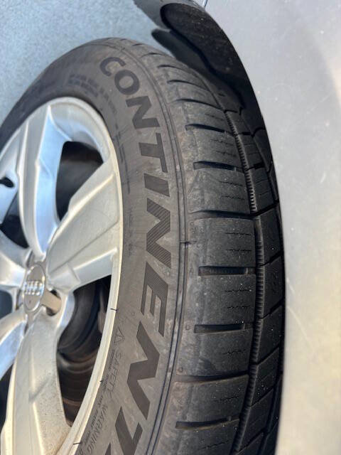 Used 2015 Audi A4 Premium Plus w/ Premium Plus Package image 14