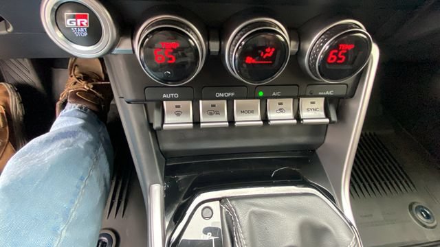 Used 2024 Toyota GR86 Premium w/ Performance Package RWD image 24