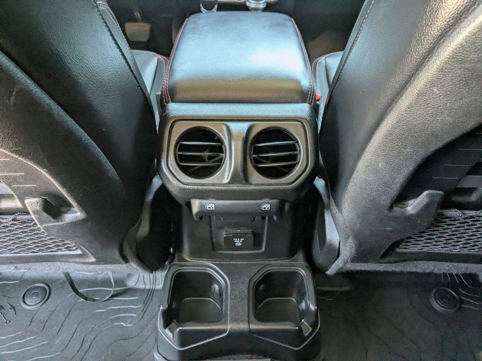 Used 2020 Jeep Gladiator Rubicon AWD/4WD image 17
