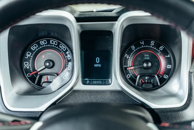 Used 2010 Chevrolet Camaro SS w/ LPO, Ground Effects Package RWD image 9