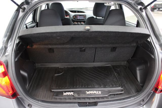 Used 2015 Toyota Yaris LE FWD image 20