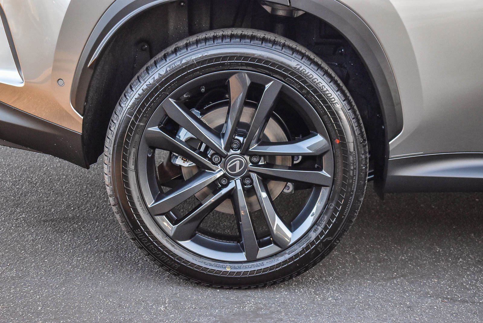 New 2026 Lexus NX 450h+ NX 450h+ Luxury image 10