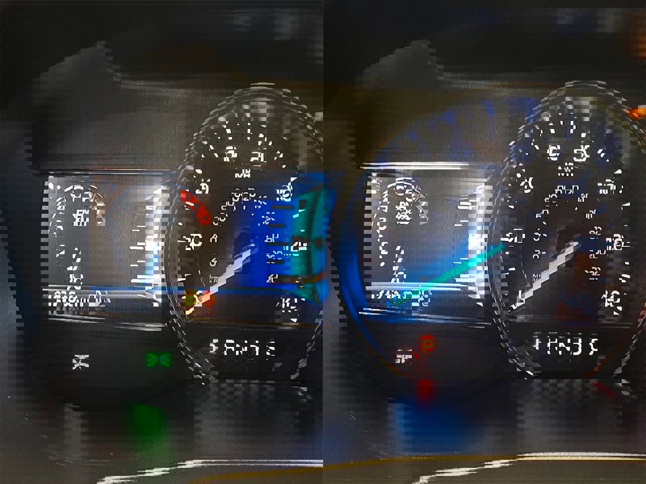 Used 2018 Ford Explorer Limited image 19