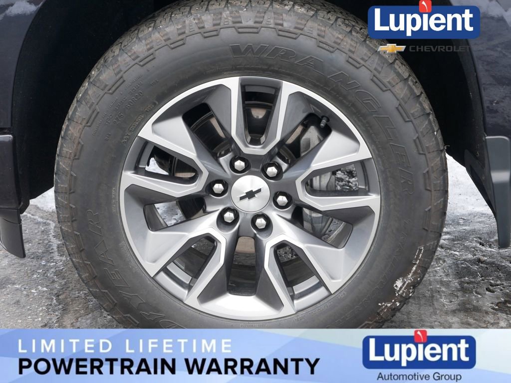 Used 2023 Chevrolet Silverado 1500 RST w/ Convenience Package II image 14