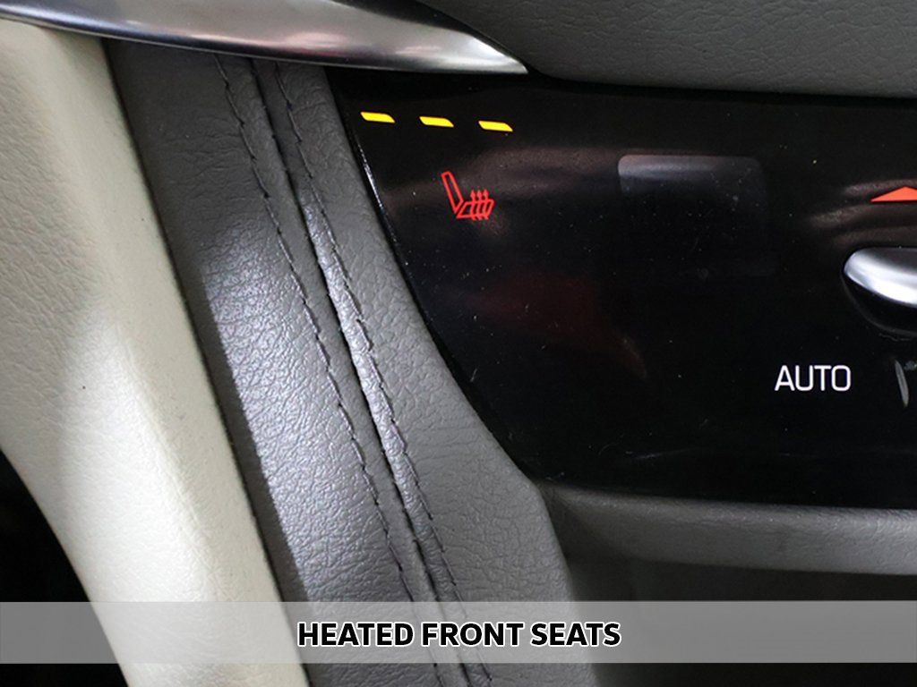 Used 2022 Cadillac XT5 Premium Luxury image 8