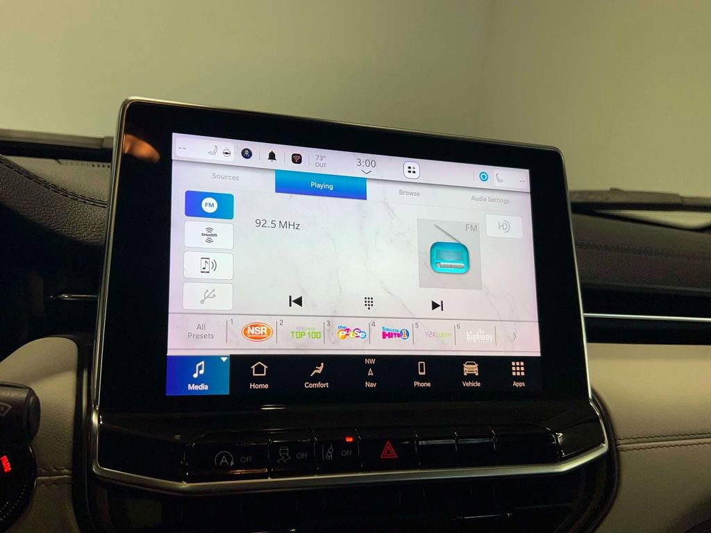 Used 2023 Jeep Compass Limited w/ Elite Group image 30