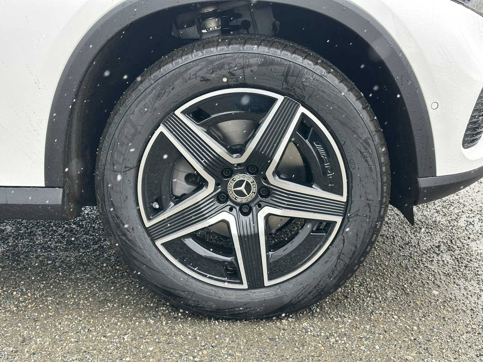 New 2026 Mercedes-Benz GLC 300 4MATIC image 9
