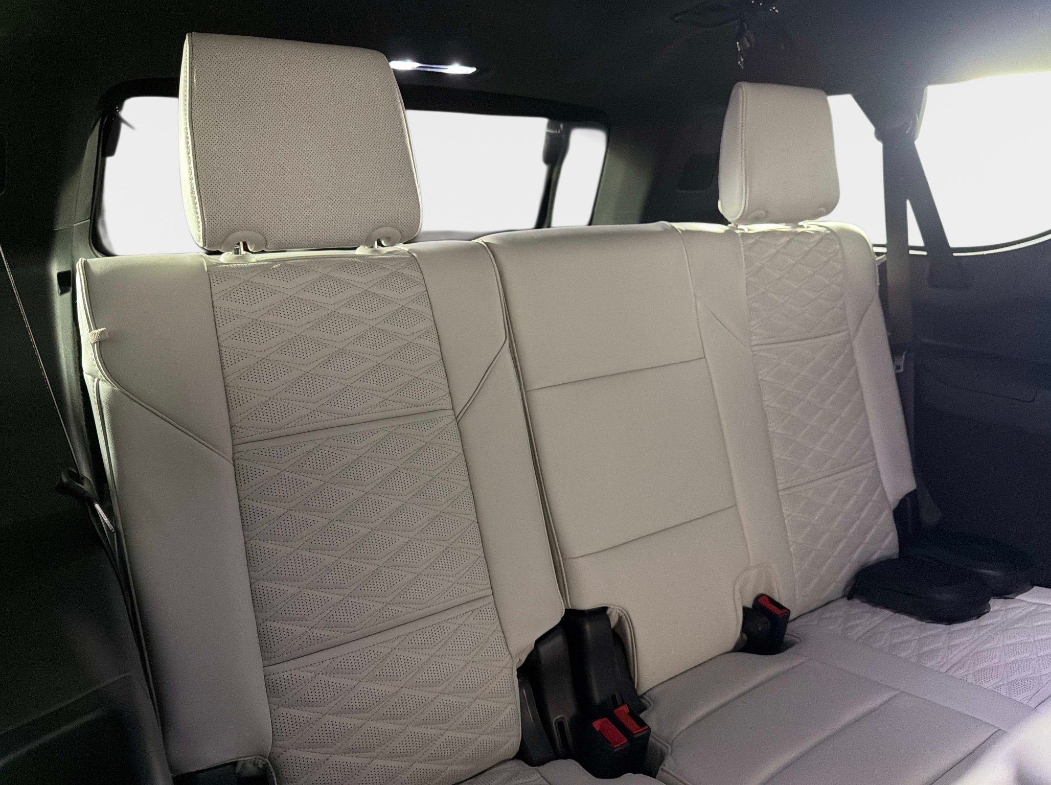 Used 2026 Cadillac Escalade ESV Platinum Sport AWD/4WD image 29