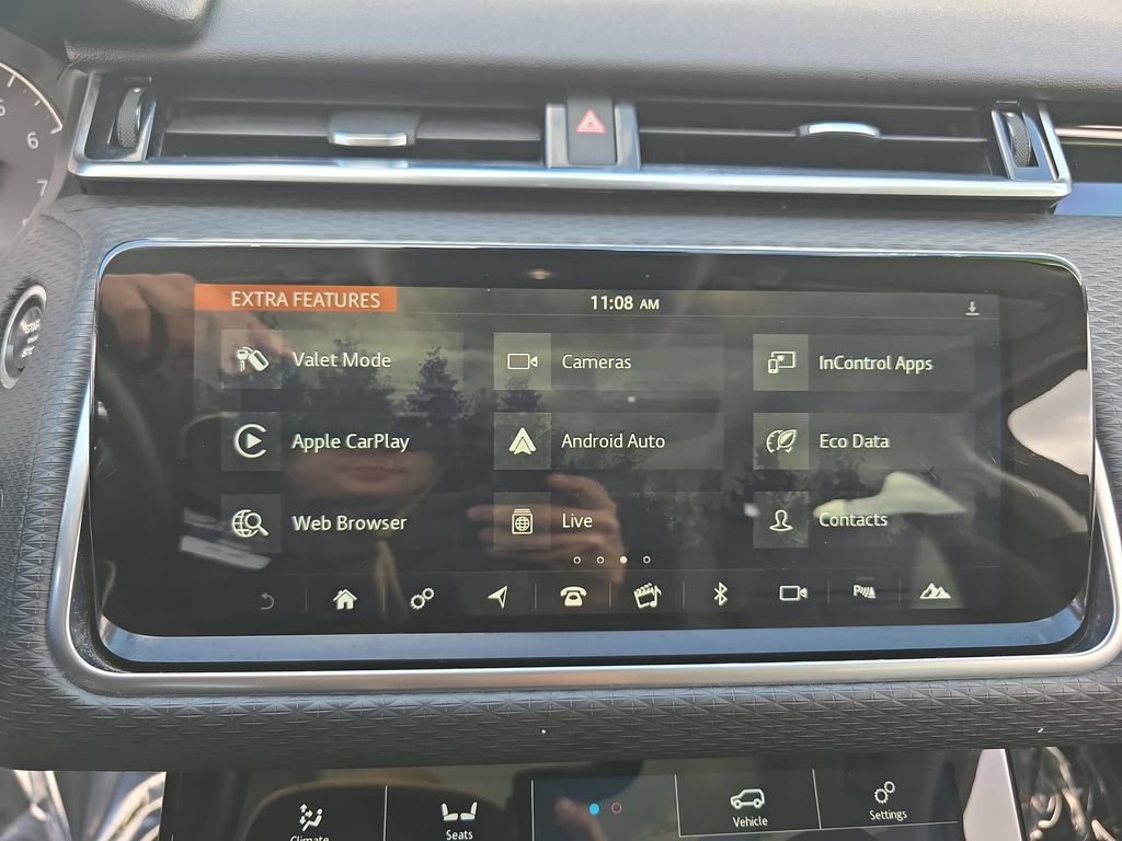 Used 2019 Land Rover Range Rover Velar S image 24