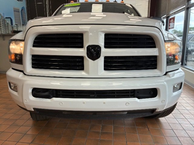 Used 2017 RAM 3500 Big Horn w/ Sport Appearance Group image 3