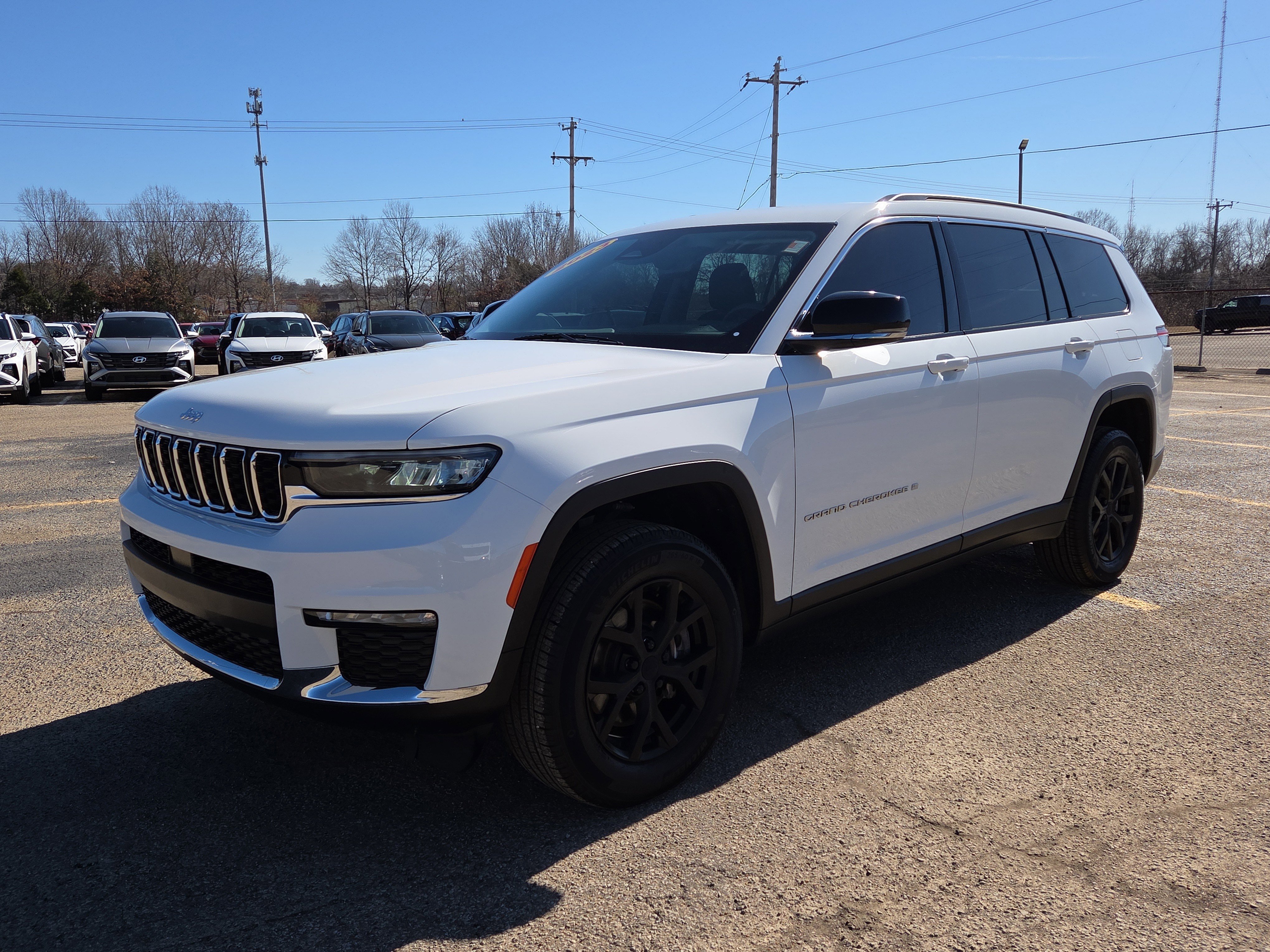 Used 2023 Jeep Grand Cherokee L Limited image 1