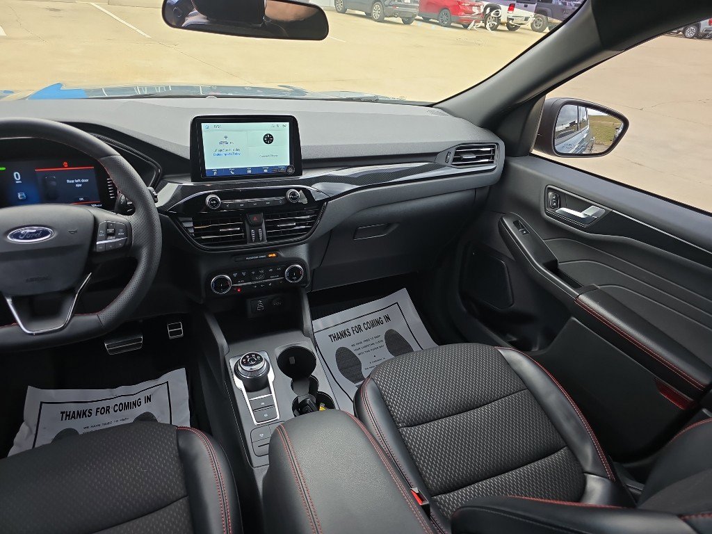 Used 2024 Ford Escape ST-Line w/ Equipment Group 301A image 9