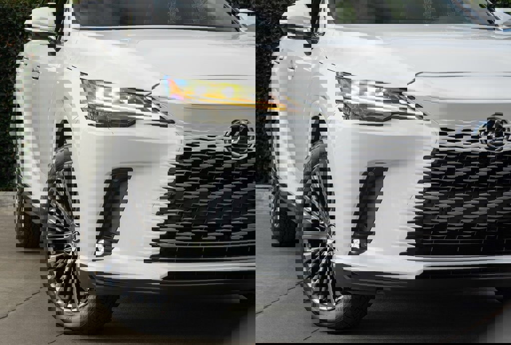 New 2026 Lexus RX 450h Luxury image 5