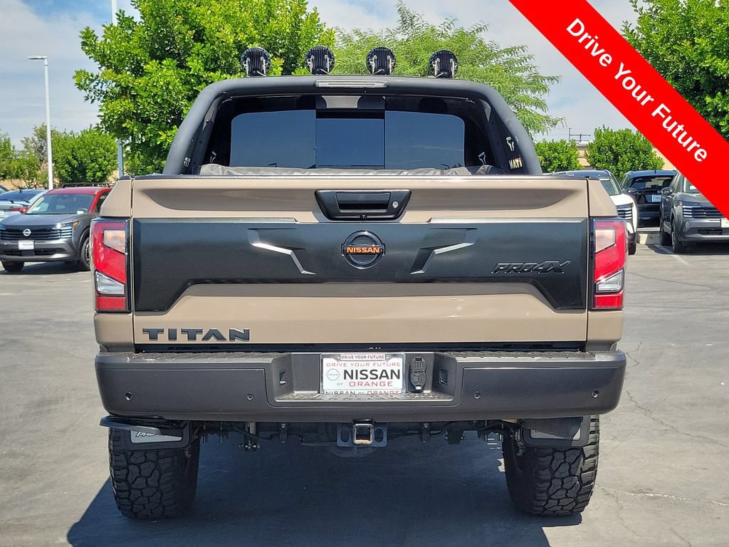 Used 2021 Nissan Titan PRO-4X w/ Pro-4x Convenience Package AWD/4WD image 37