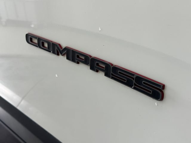 Used 2022 Jeep Compass Trailhawk AWD/4WD image 35
