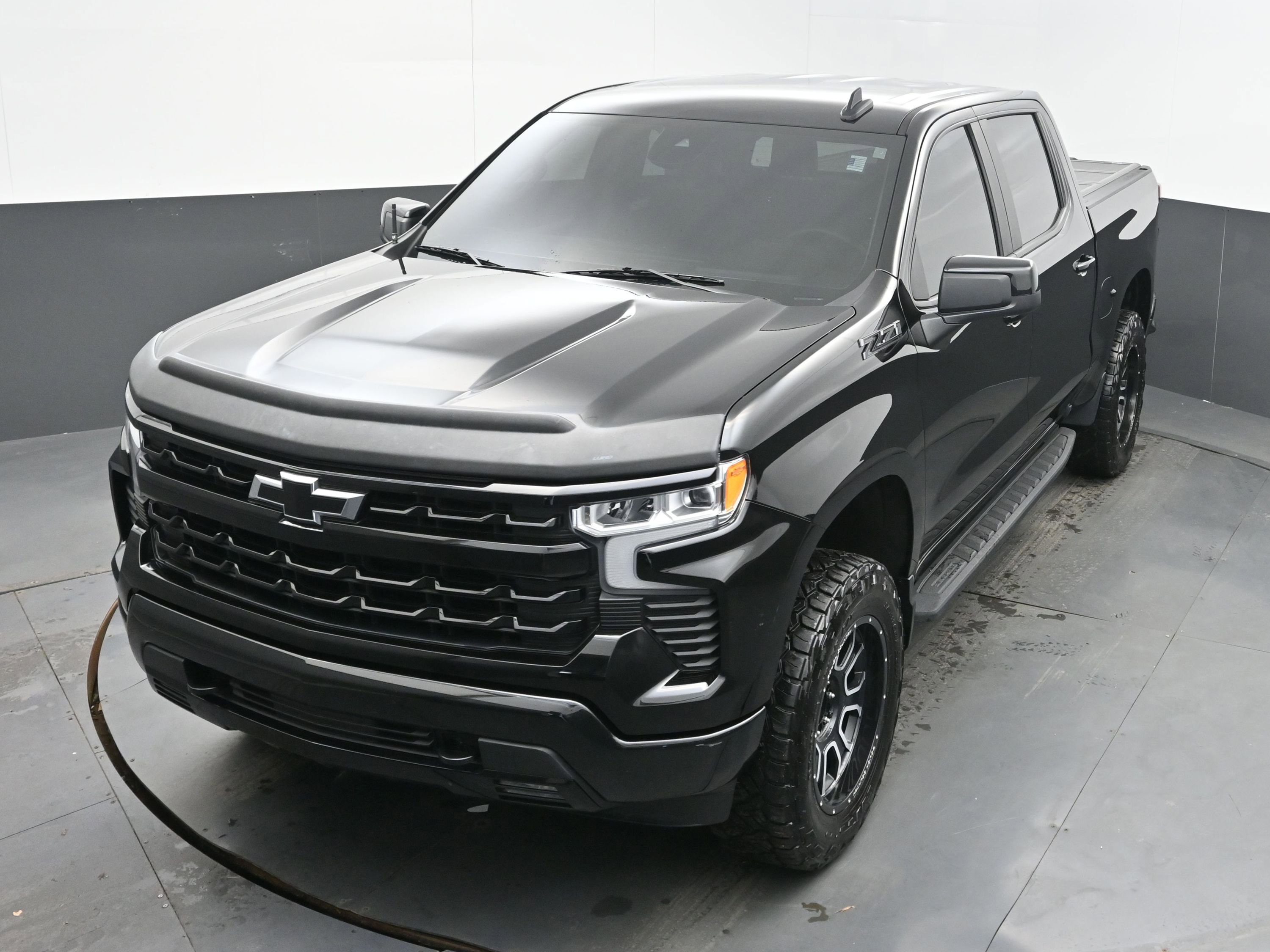 Used 2023 Chevrolet Silverado 1500 RST w/ Z71 Off-Road Package image 24