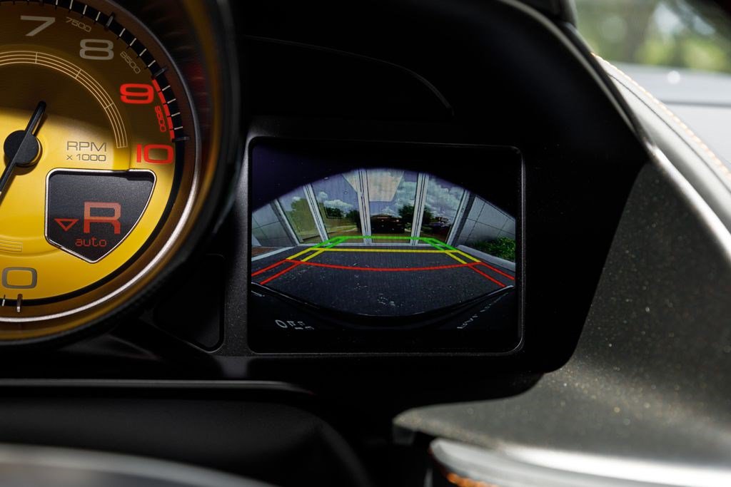 Used 2023 Ferrari 812 GTS RWD image 36
