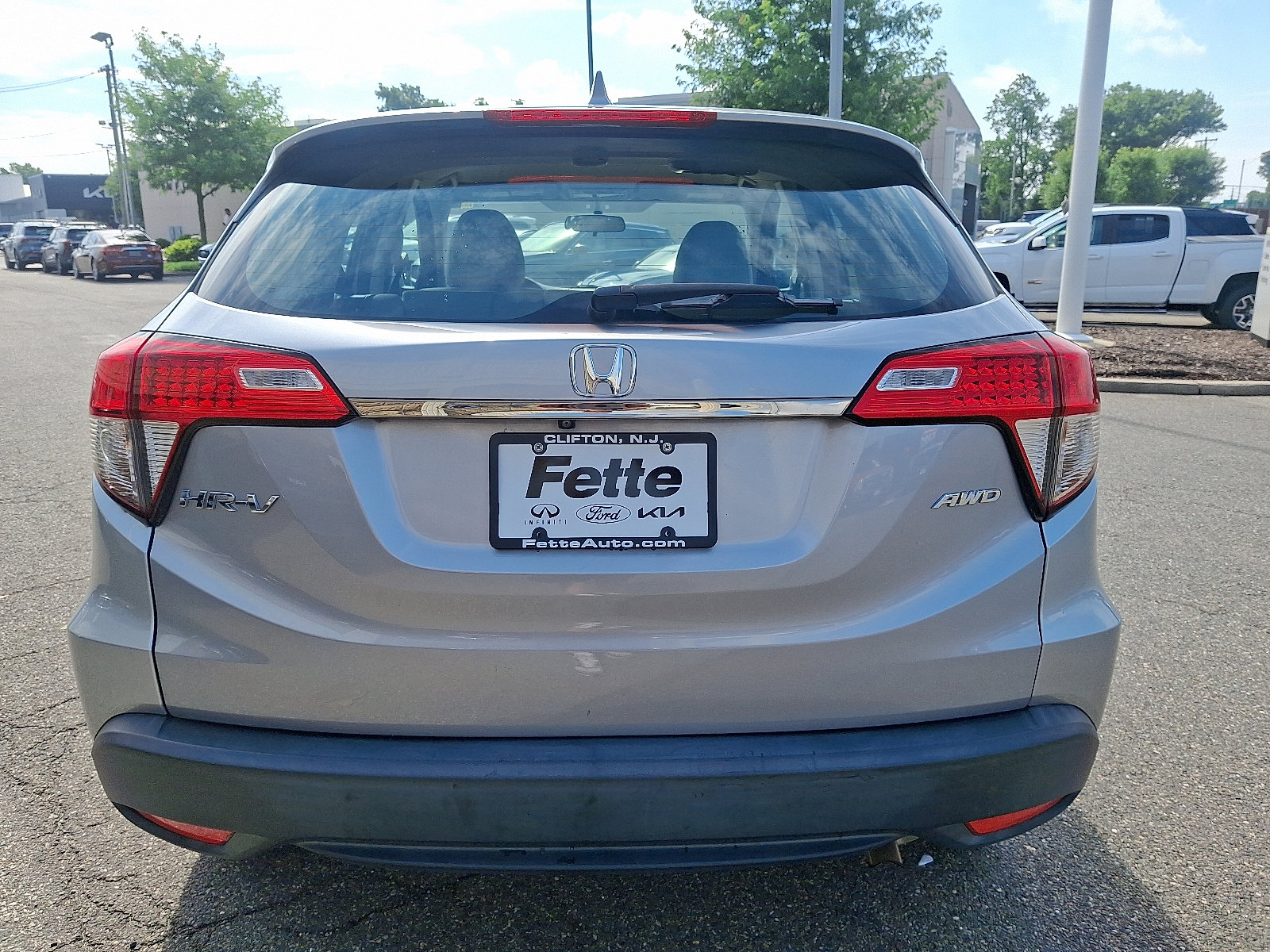 Used 2019 Honda HR-V LX image 5