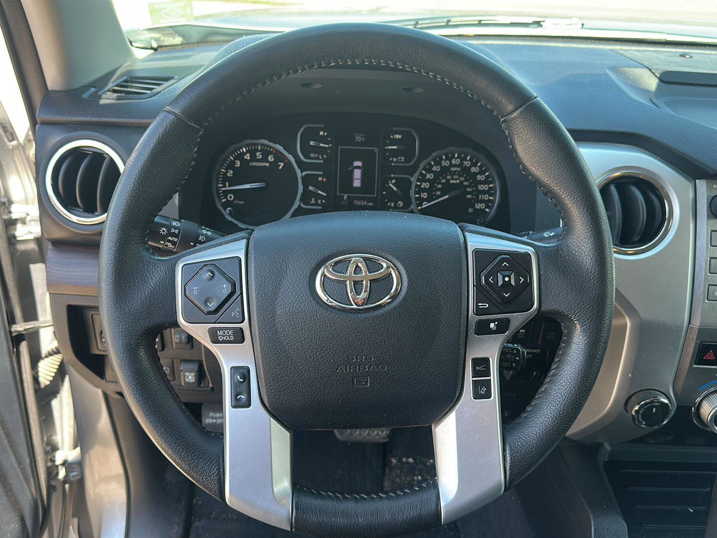 Used 2019 Toyota Tundra Limited image 12