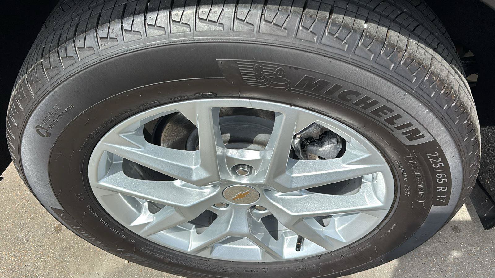 Certified 2023 Chevrolet Equinox LT FWD image 10