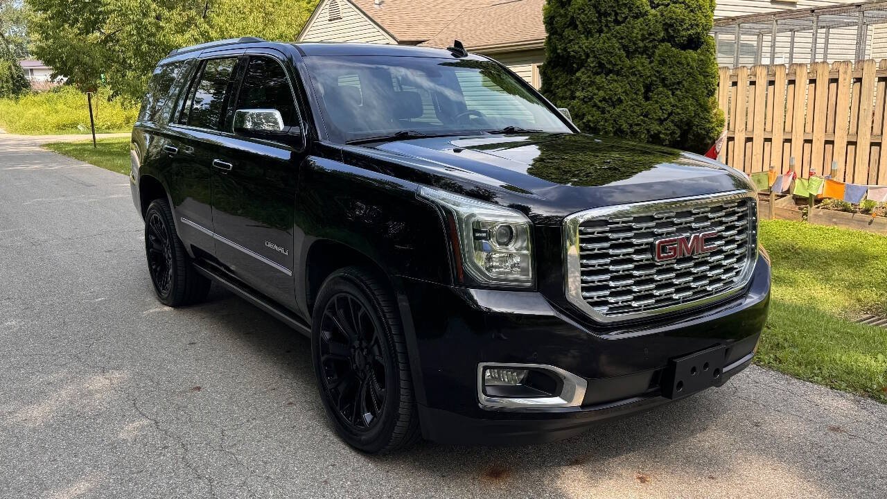 Used 2019 GMC Yukon Denali w/ Denali Ultimate Package AWD/4WD image 9