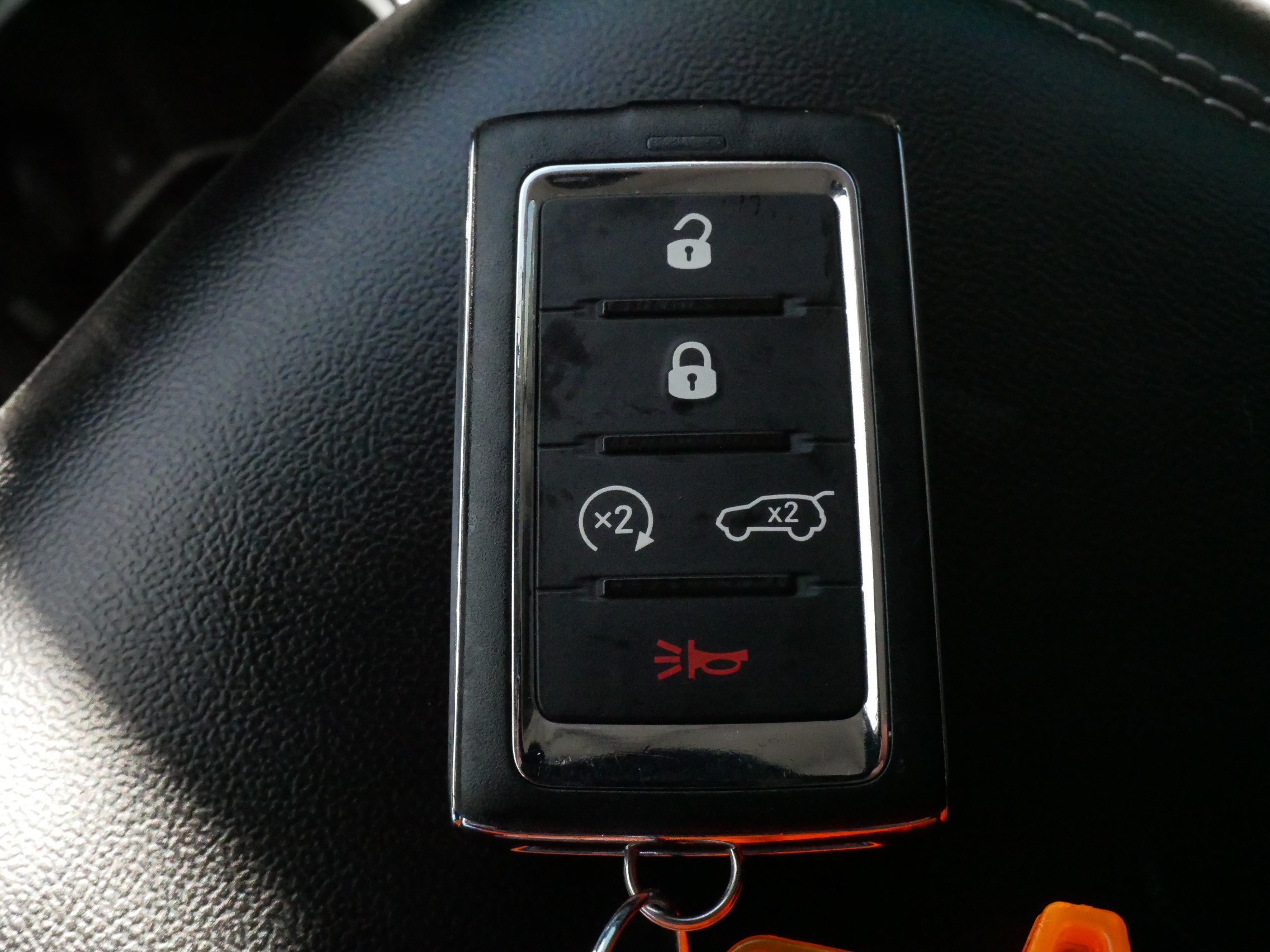 Used 2022 Jeep Grand Cherokee Limited w/ Luxury Tech Group II AWD/4WD image 33