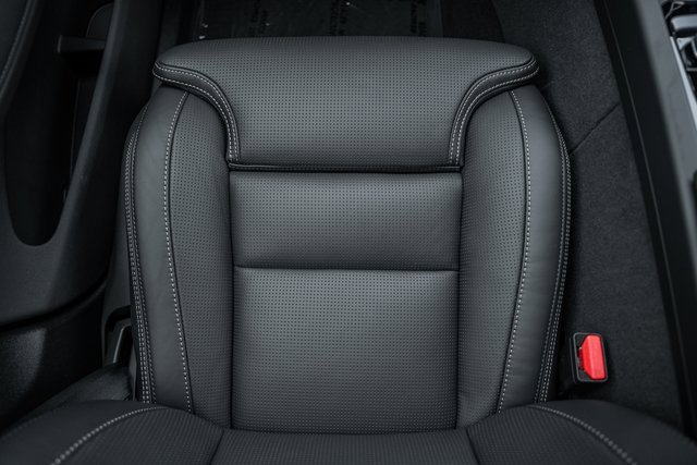 New 2026 Volvo XC60 B5 Ultra w/ Protection Package Premier image 29