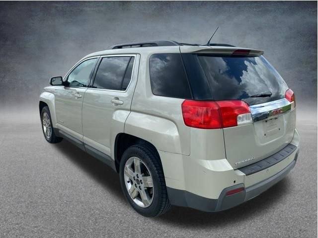 Used 2013 GMC Terrain SLT w/ Safety Package FWD image 4