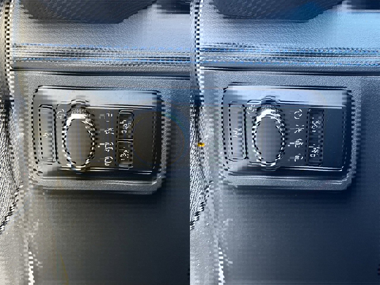 New 2025 Ford Mustang Dark Horse w/ Dark Horse Handlin Package image 16