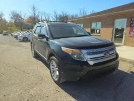 Used 2013 Ford Explorer XLT AWD/4WD image 3