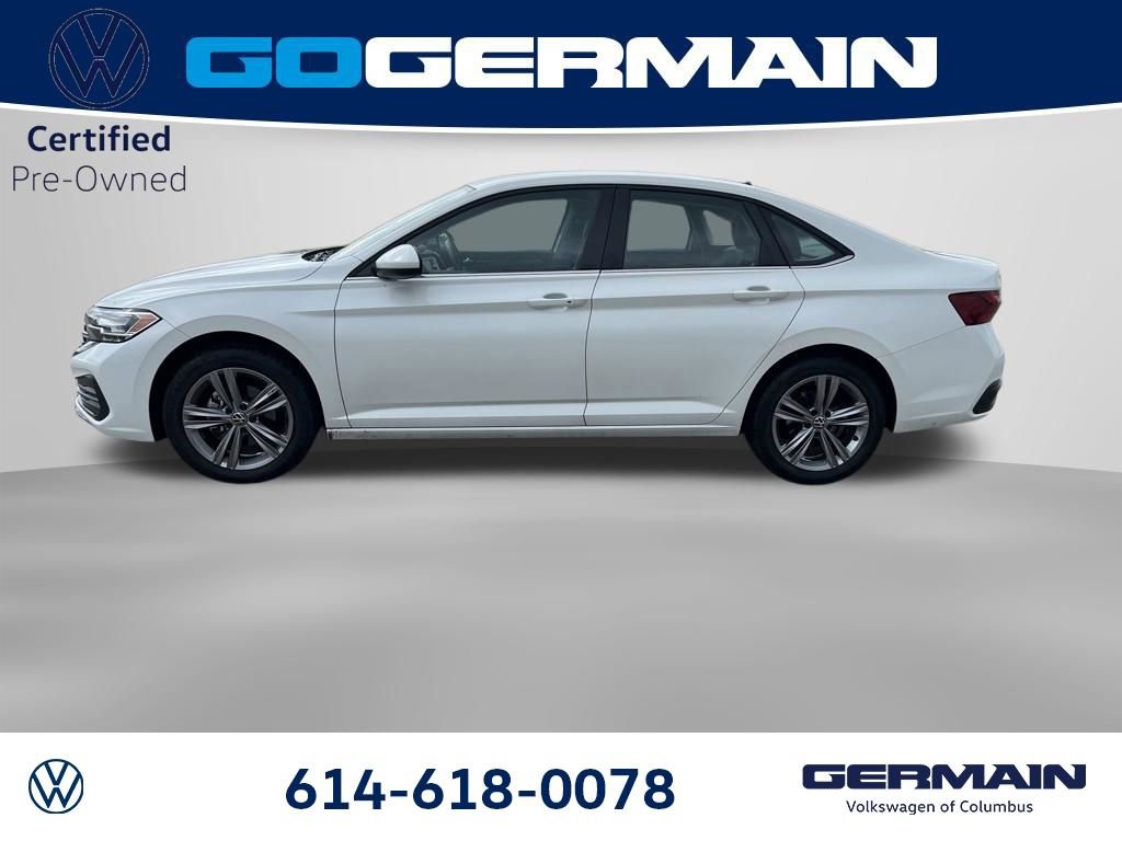 Used 2023 Volkswagen Jetta SE FWD image 3