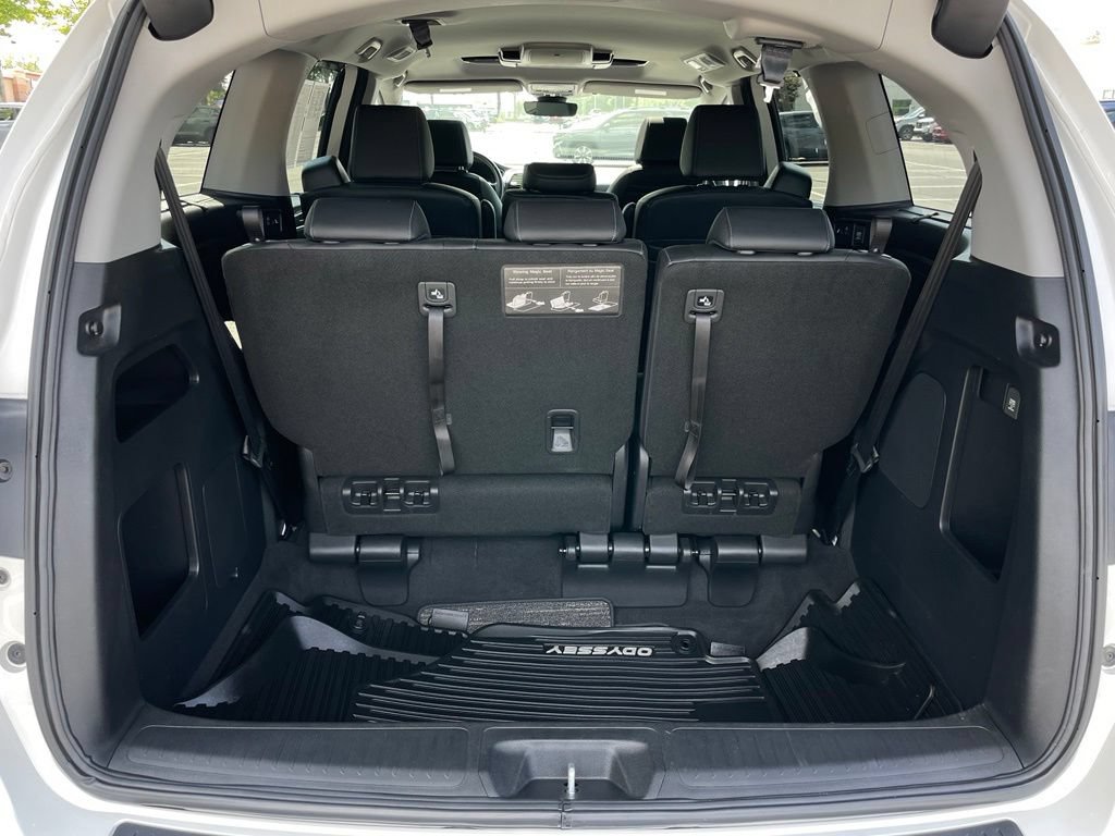 Certified 2024 Honda Odyssey Touring image 45