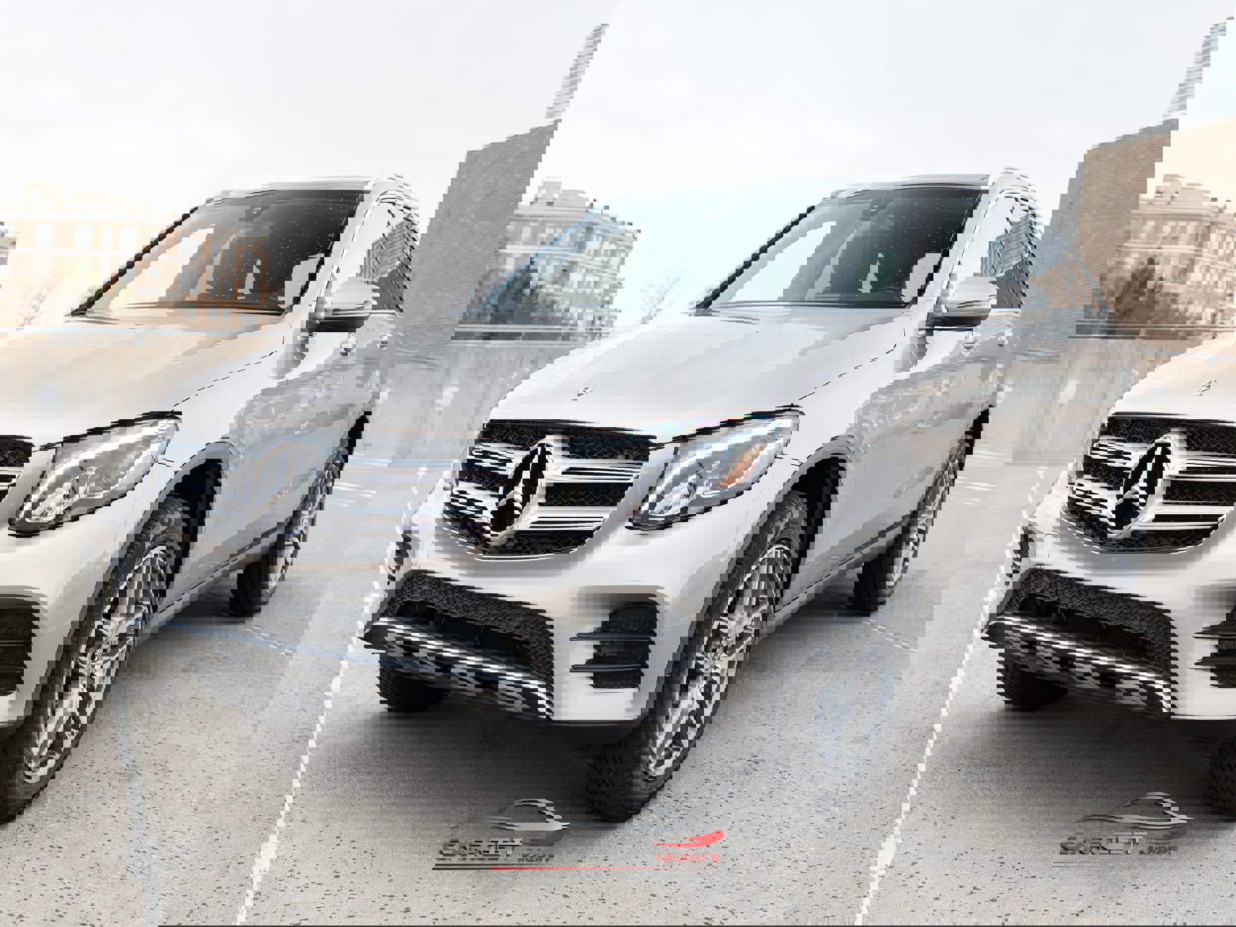 Used 2019 Mercedes-Benz GLC 300 4MATIC image 3