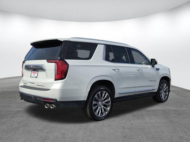Used 2022 GMC Yukon Denali RWD image 4