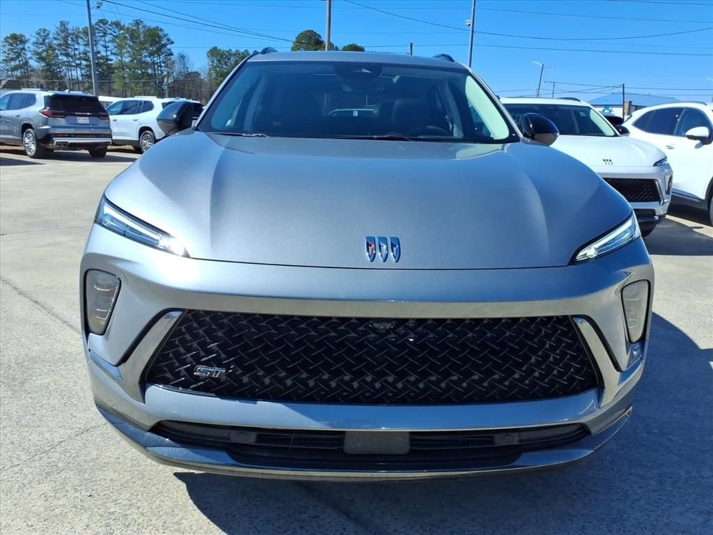 New 2026 Buick Envision Sport Touring image 2