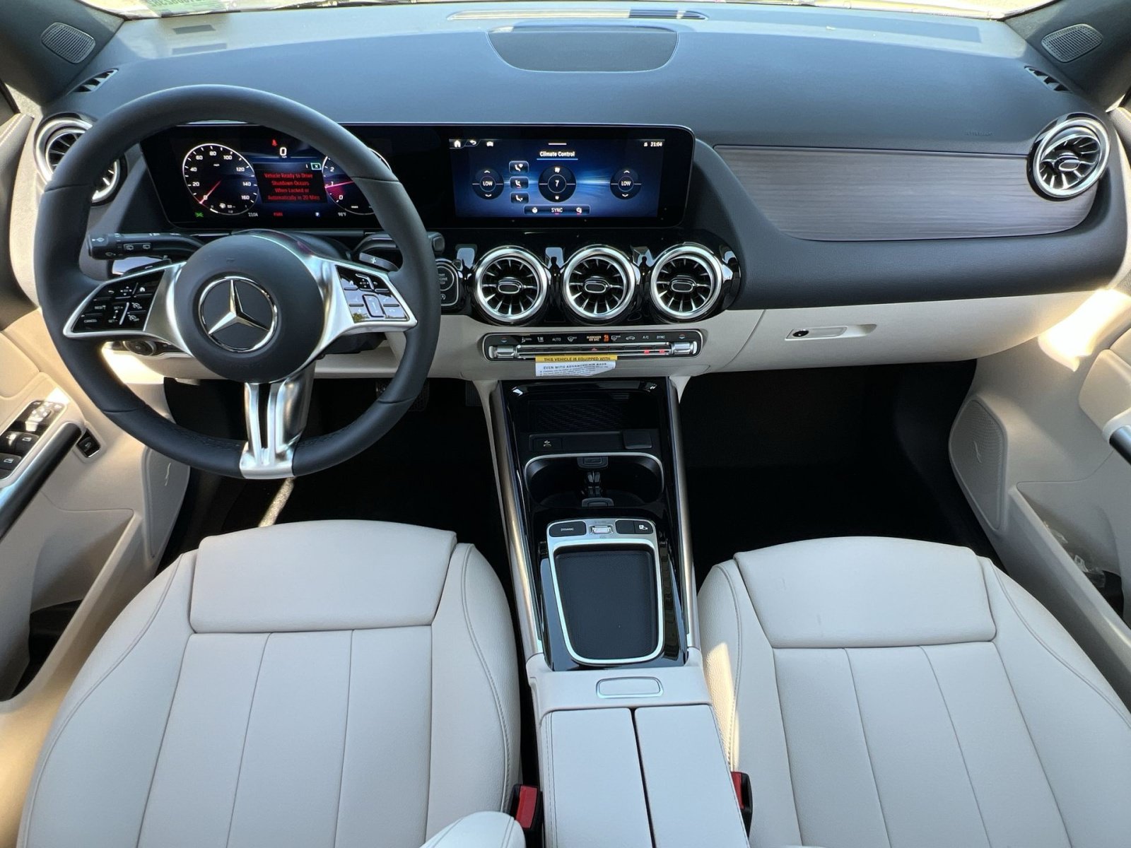 New 2026 Mercedes-Benz GLA 250 4MATIC image 28