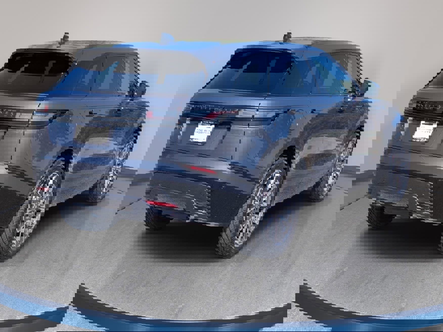 New 2026 Land Rover Range Rover Velar Dynamic SE AWD/4WD image 5