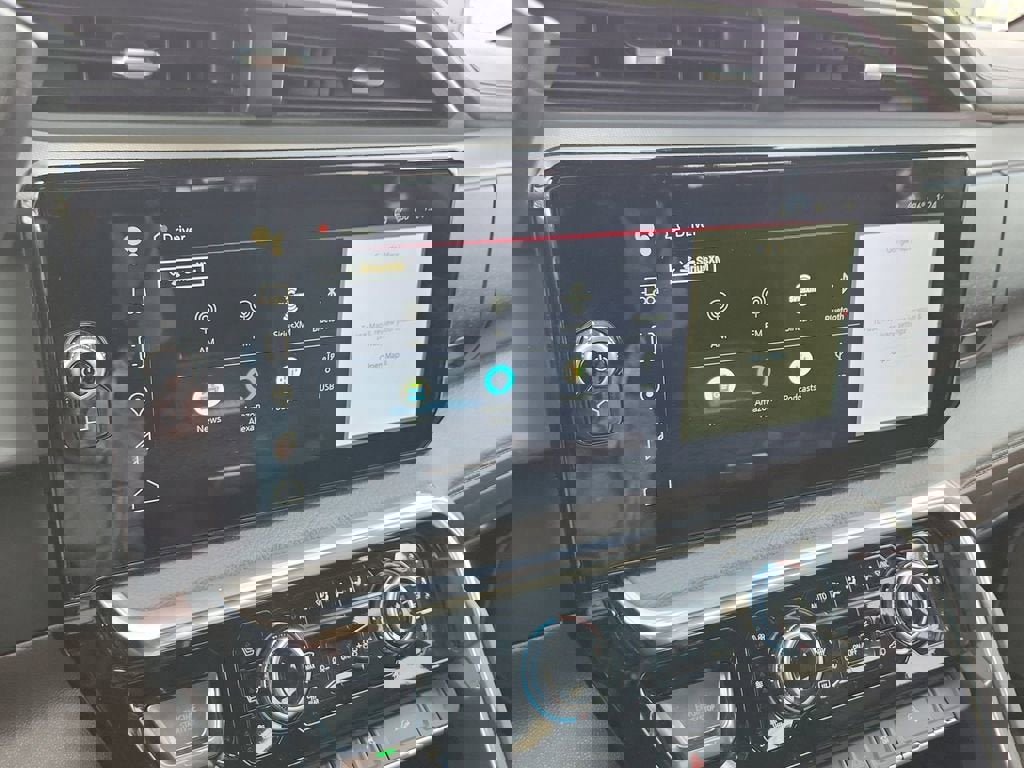 Used 2024 GMC Sierra 2500 Denali image 24