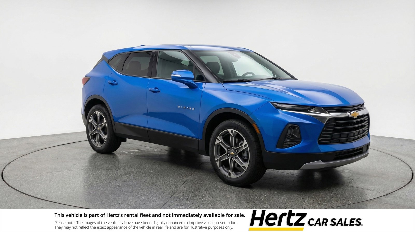 Used 2025 Chevrolet Blazer LT image 1