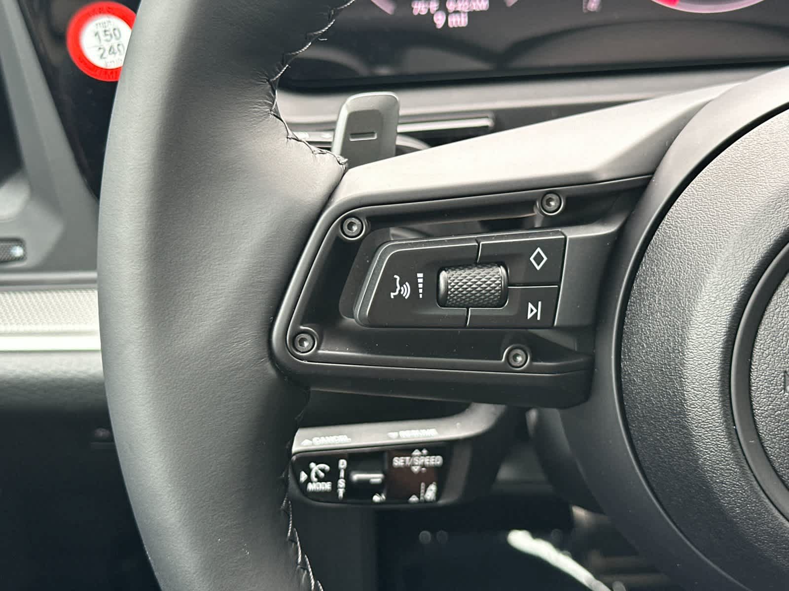 New 2026 Porsche Cayenne S AWD/4WD image 28