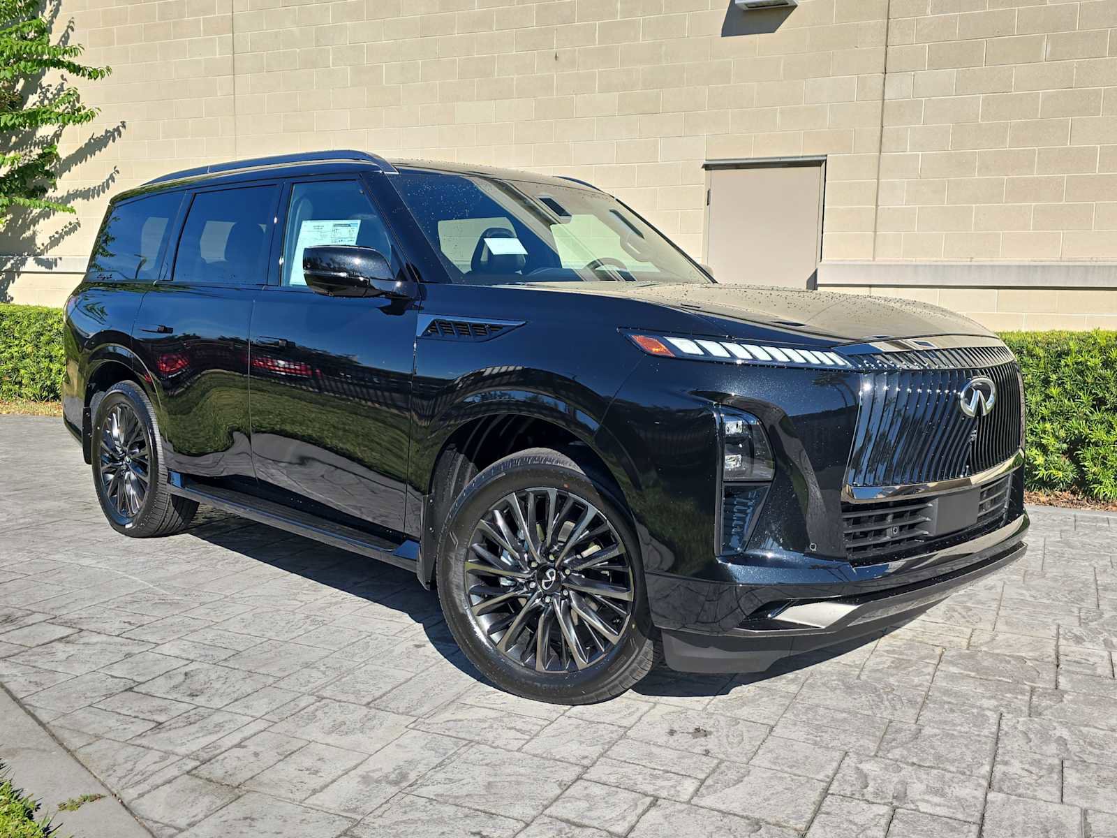 New 2026 INFINITI QX80 Autograph w/ Premium Cargo Package image 30
