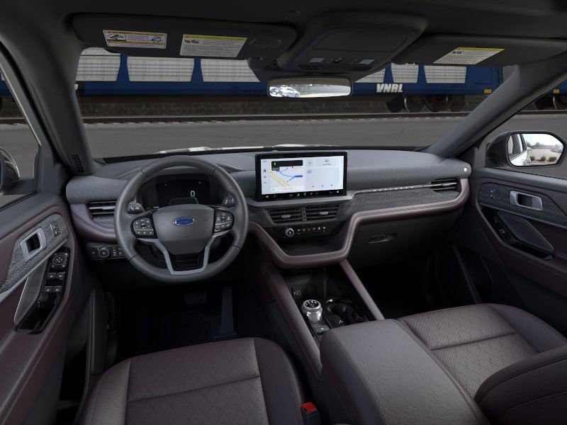 New 2026 Ford Explorer Platinum image 9
