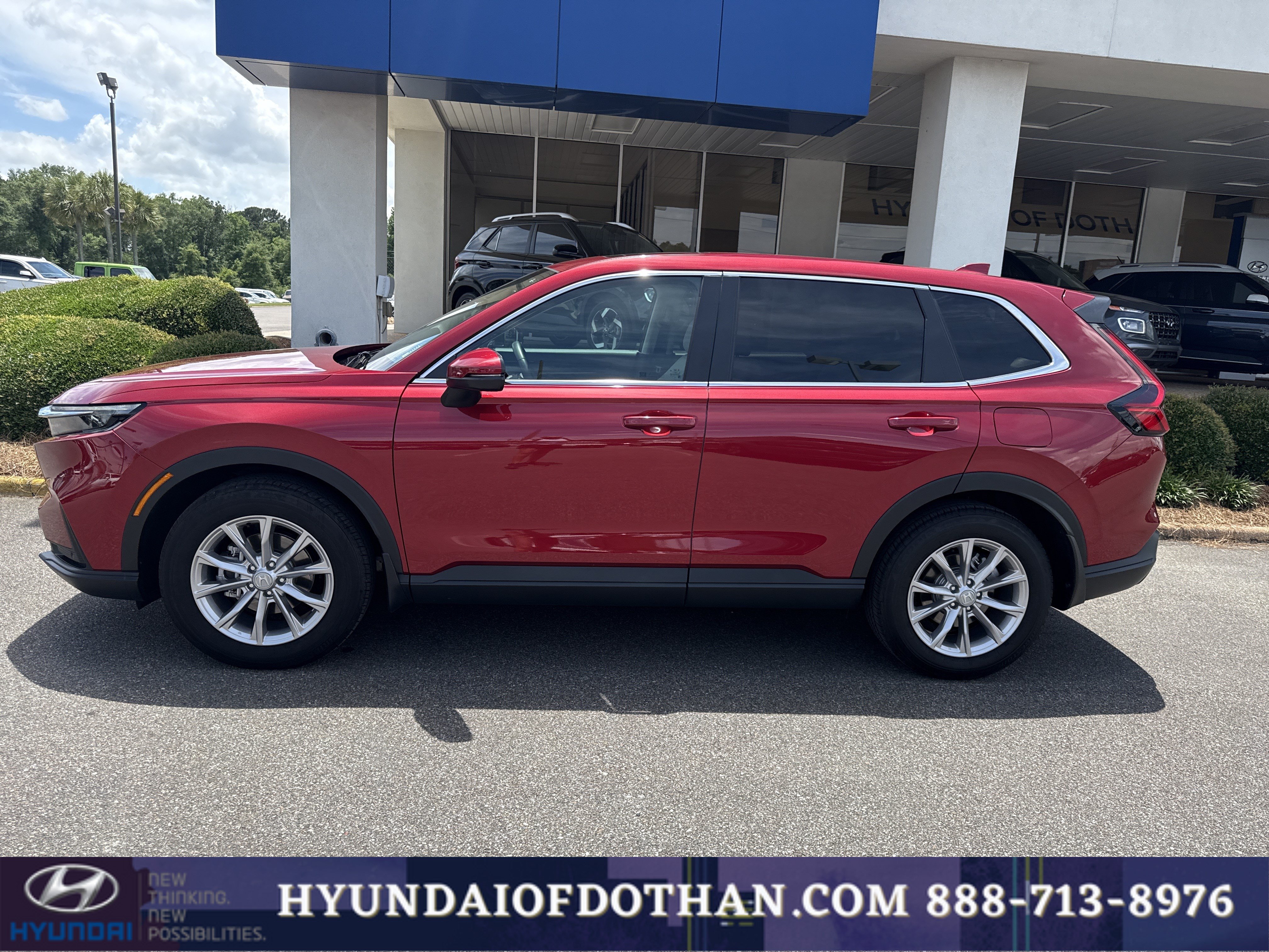 Used 2025 Honda CR-V EX-L image 2