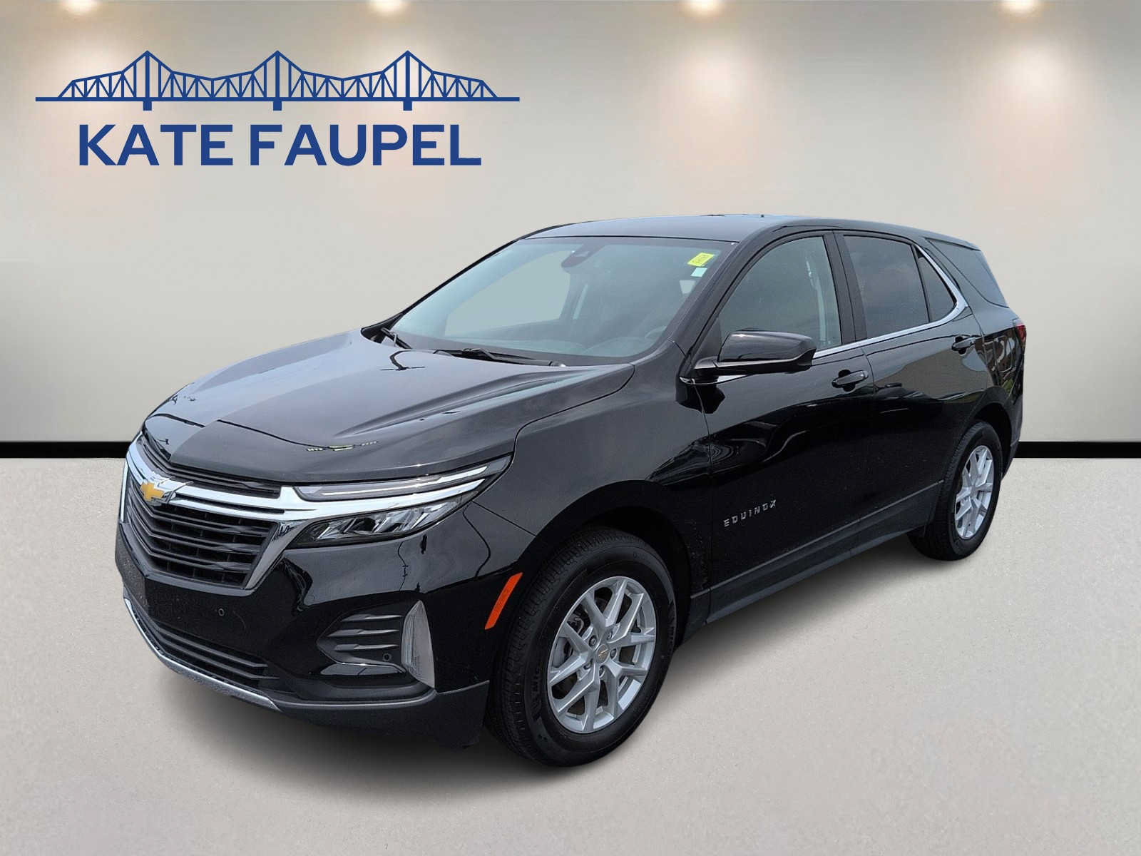 Used 2024 Chevrolet Equinox LT FWD image 3
