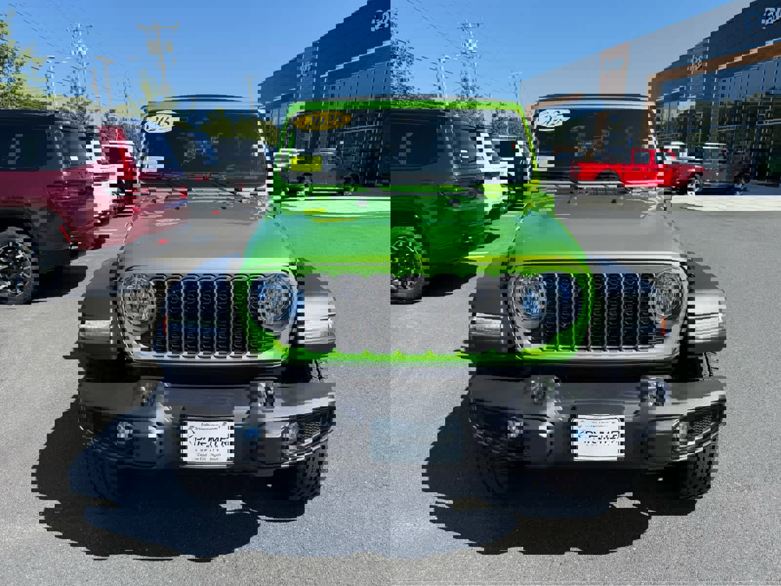 Used 2025 Jeep Wrangler Sport S image 4